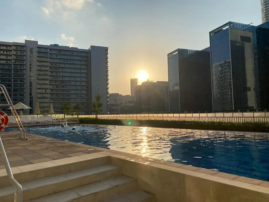 شقة Cozy 1-Br With Beautiful Views دبي